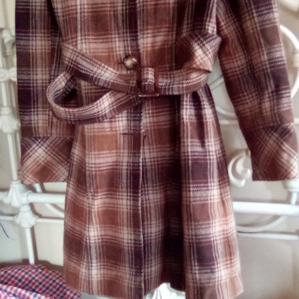 Winter ❄️ coat - Picture 3 of 4